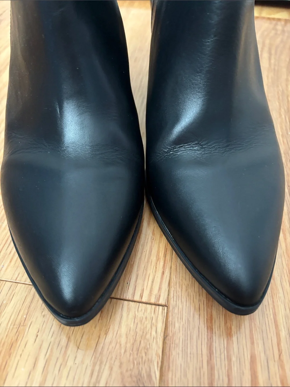 Micheal Kors Black Leather Zip Up Ankle Boots  size 9